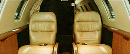 Interior de la Citación CJ1 Jet Privado