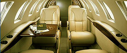 Interior de la Citación CJ2 Jet Privado