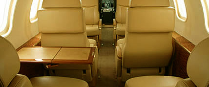 Interior de la Jet privado Learjet 40